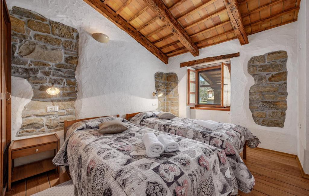 Guesthouse Gospodi Cerovlje Værelse billede